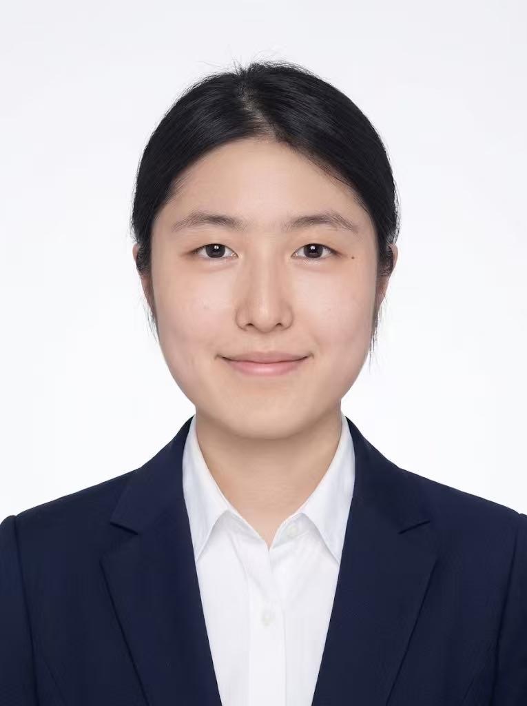 周昱含